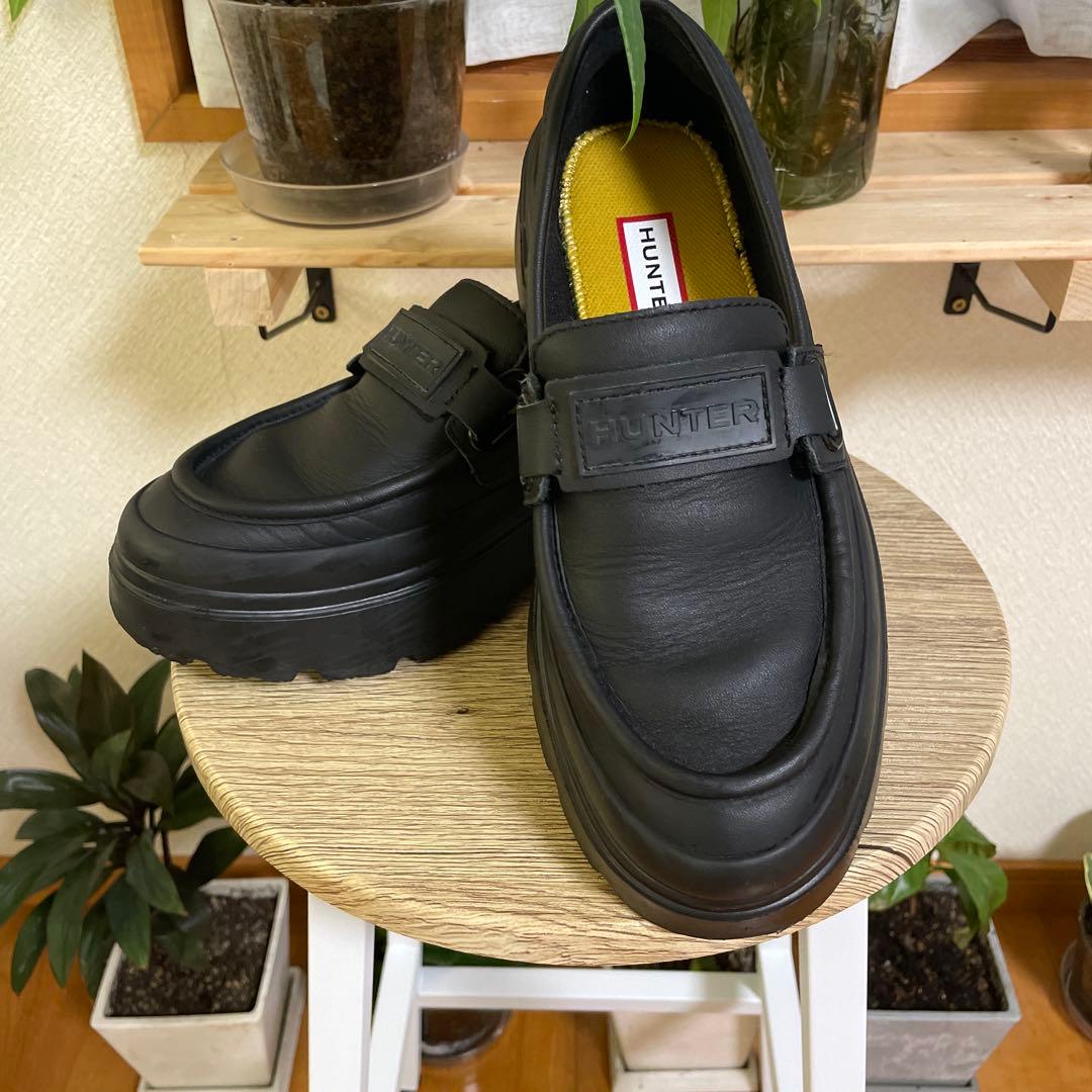 リファインドエクスプローラー フラットフォームローファー　23.0