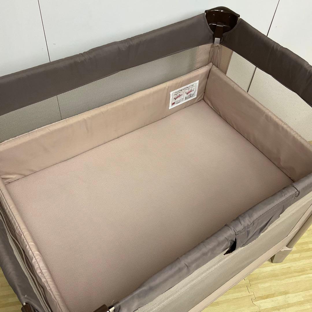 アップリカ ベビーベッド ココネル エアー