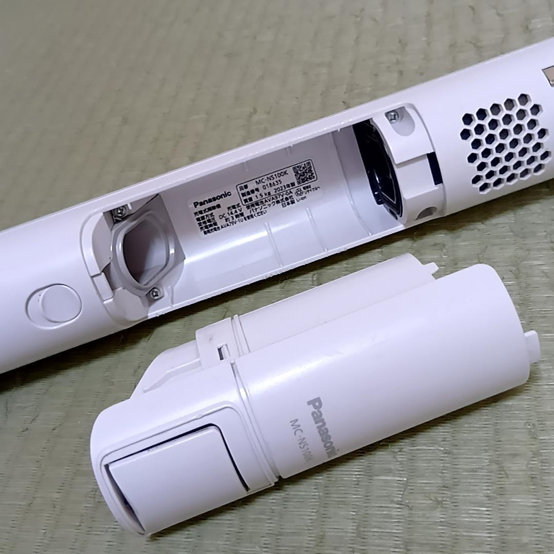 Panasonic コードレス 掃除機 MC-NS100K 23年製