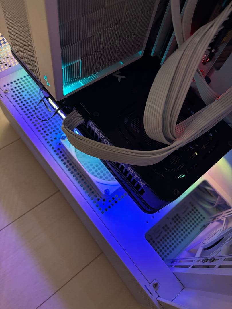 グラフィックボード・グラボ・ビデオカード Palit RTX5090 gamerock 32gb