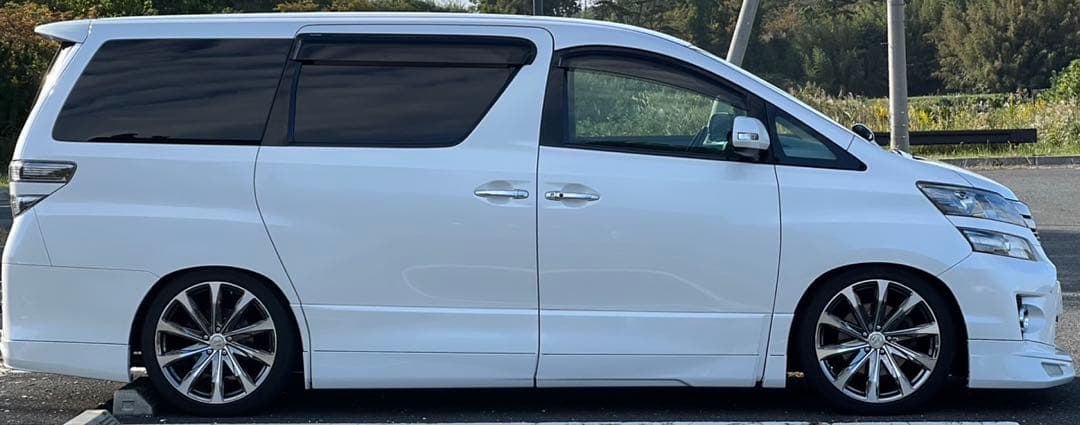 20ヴェルファイア アルファード TEIN 車高調