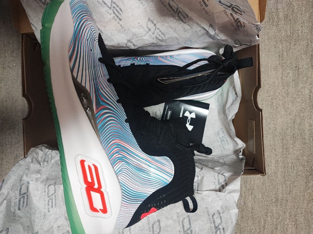 ●UNDERARMOUR CURRY 4 “More Magic” 29cm