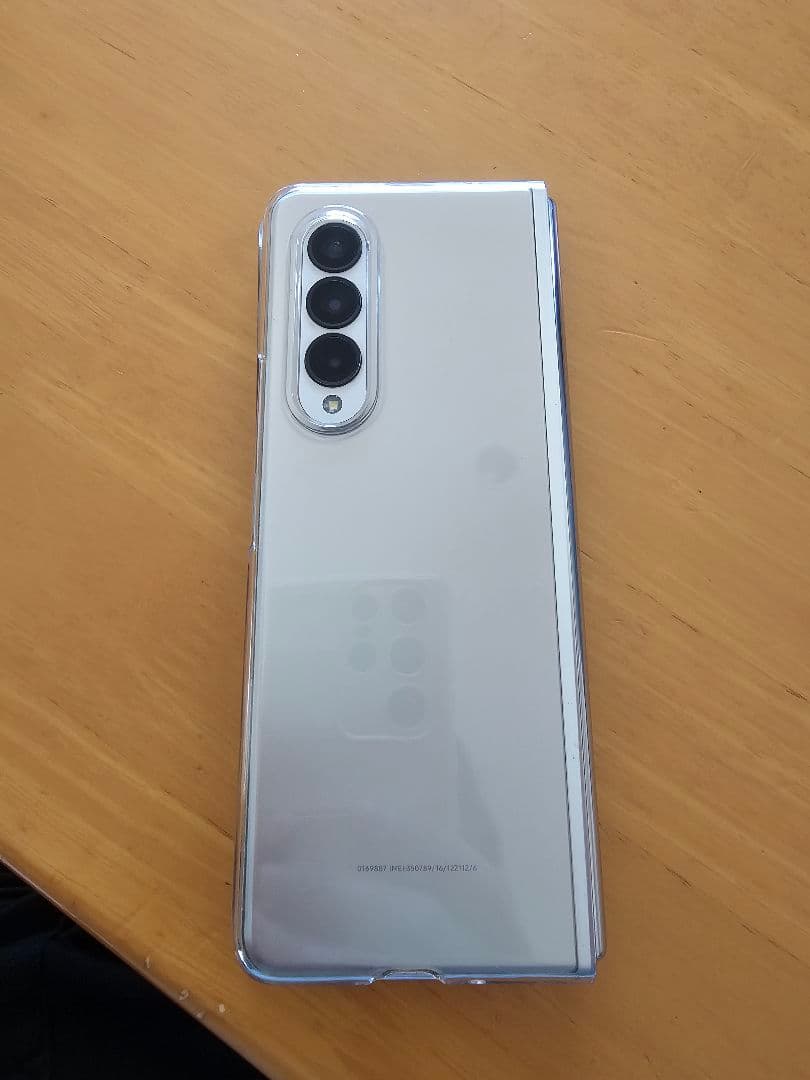 いしいぴー　ギャラクシーfold3 韓国版　ジャンク