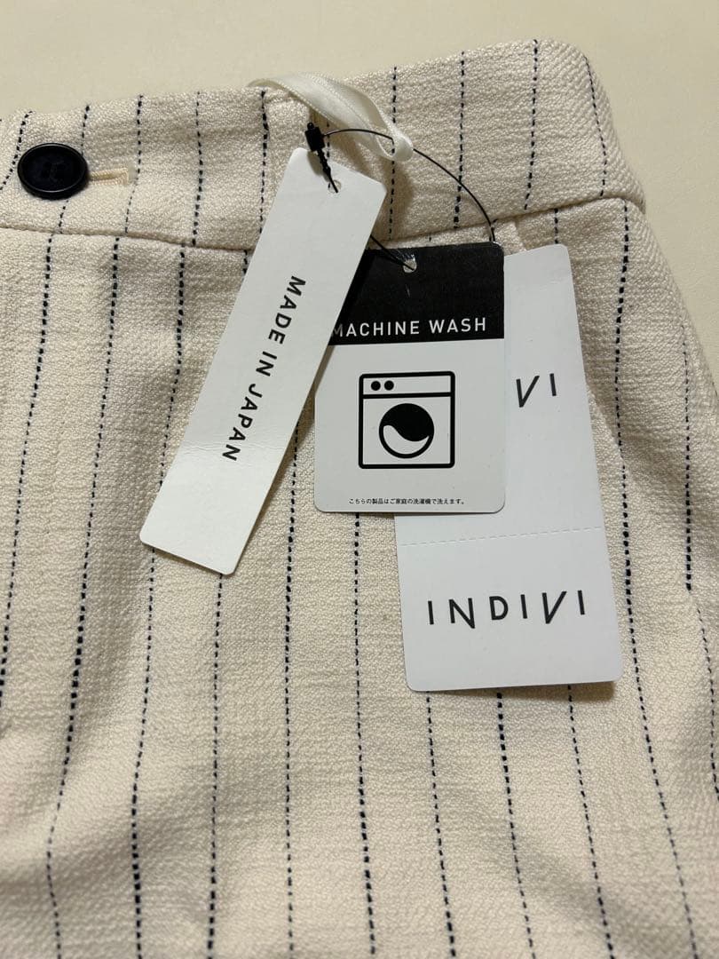 インディビ　INDIVI サイズ05 ウエスト57-62cm日本製　新品未使用