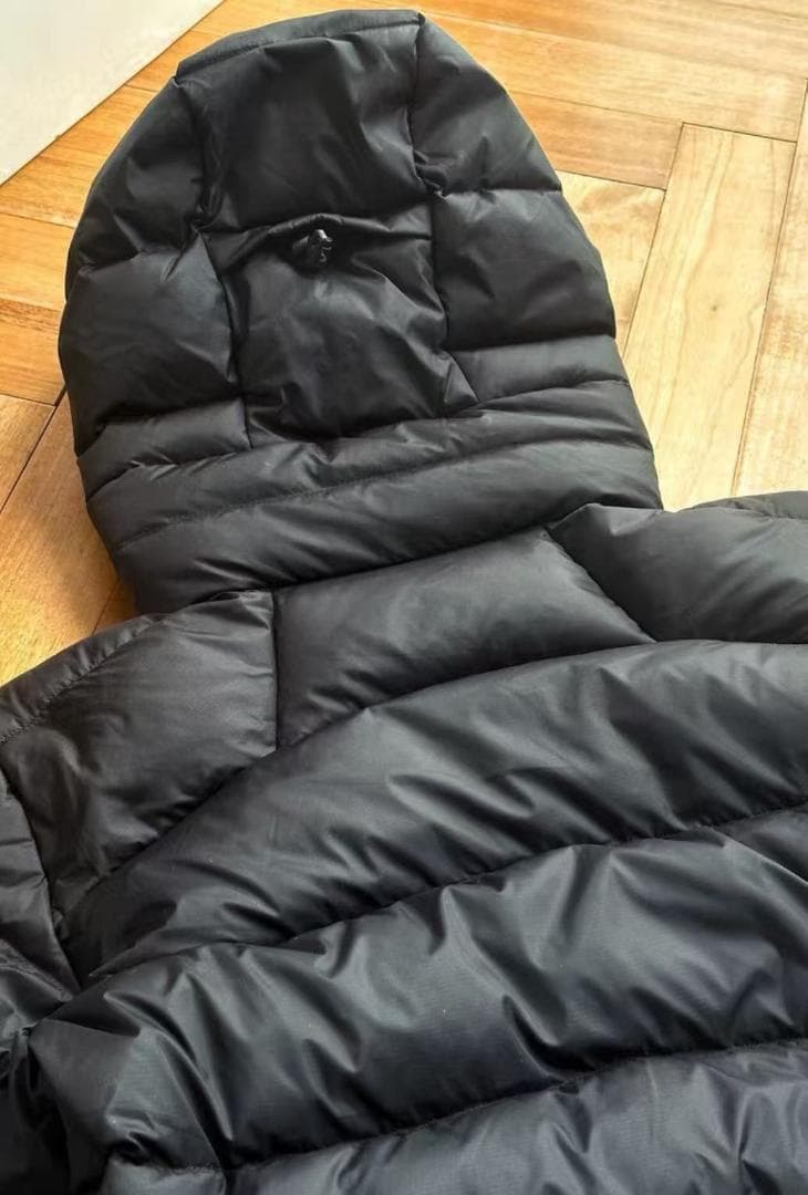 ダウンジャケット フード付き