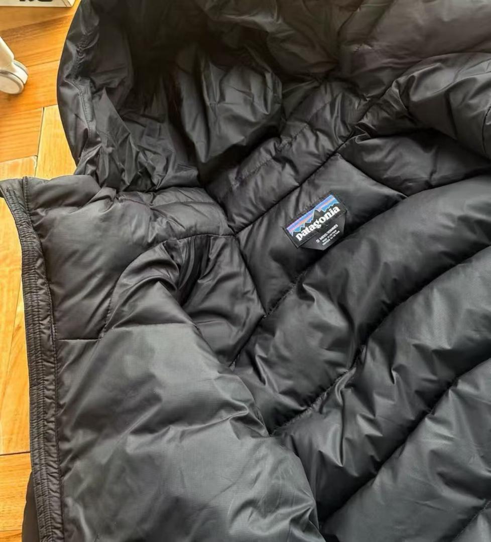 ダウンジャケット フード付き