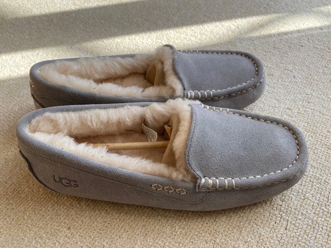 UGG ANSLEY モカシン グレー 25cm