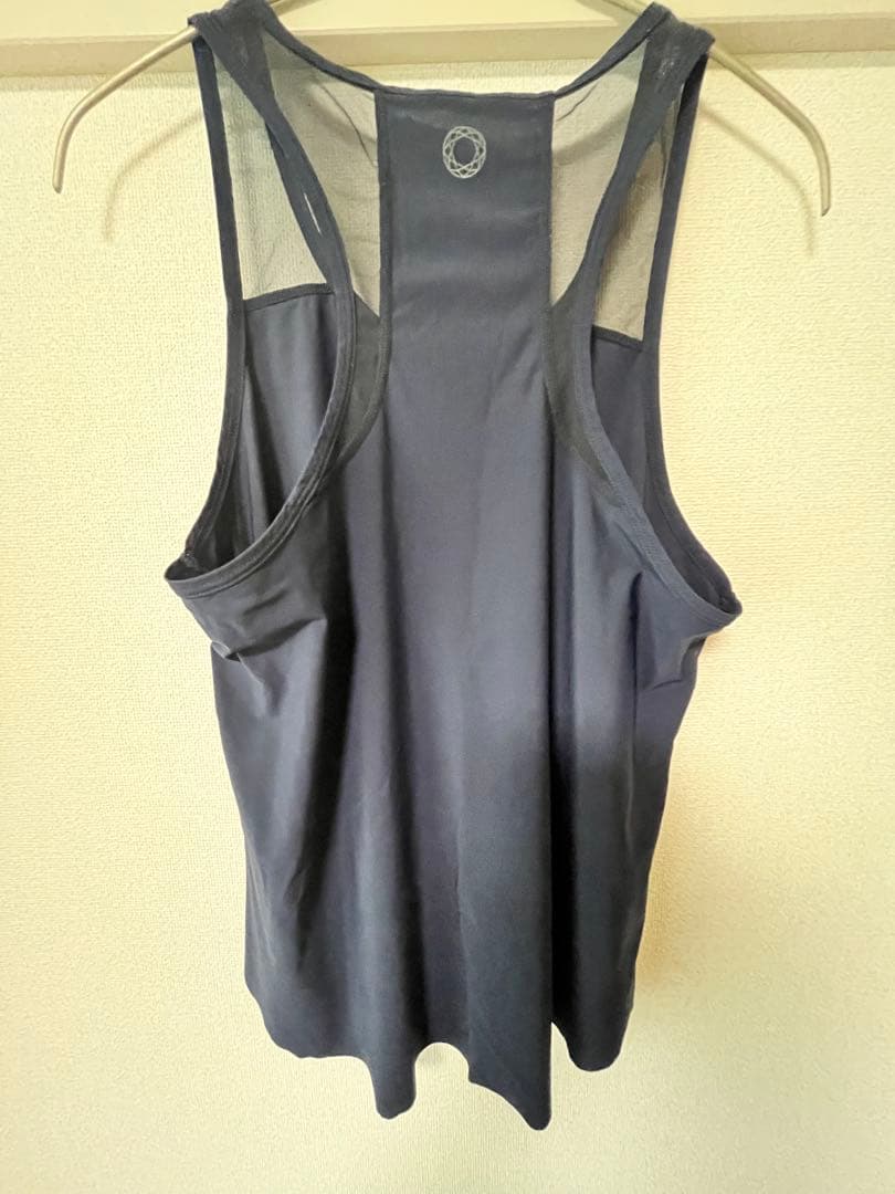 feelcycle トップス