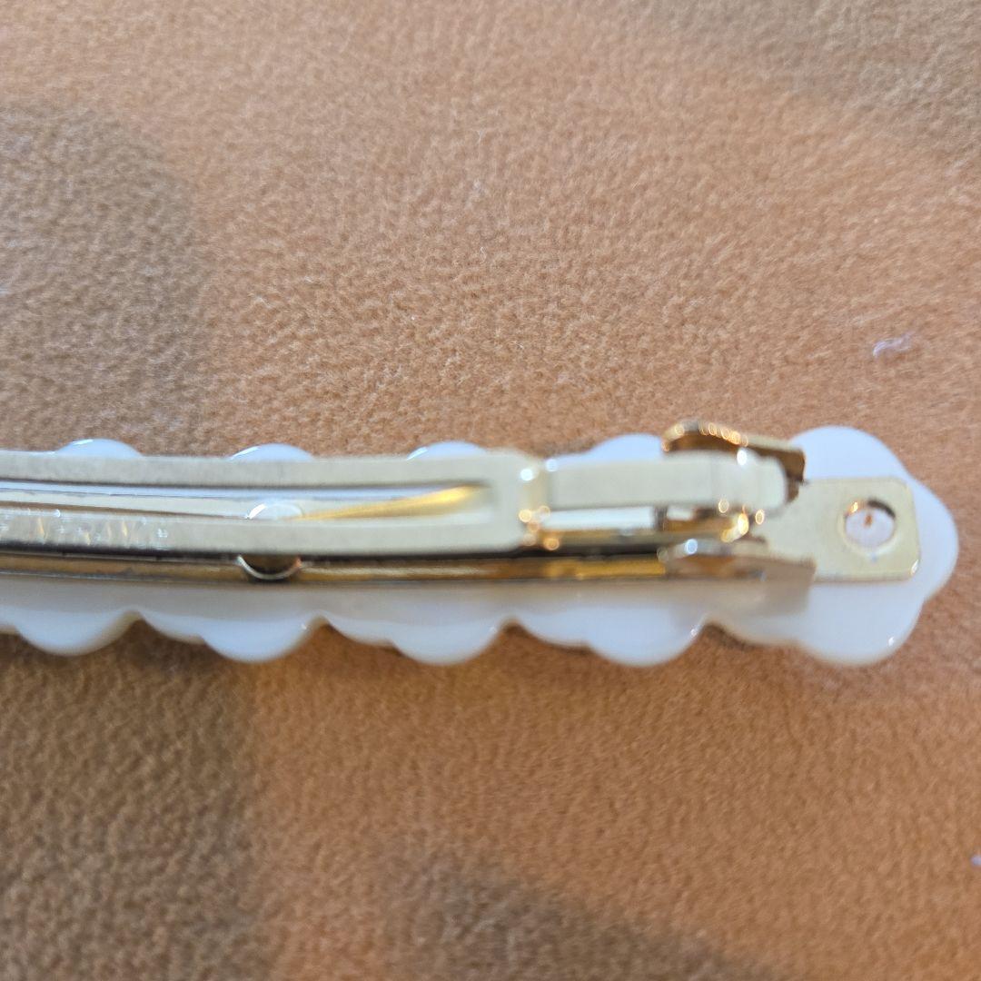 刻印なしアレクサンドルドゥパリフラワーヘアアクセサリー