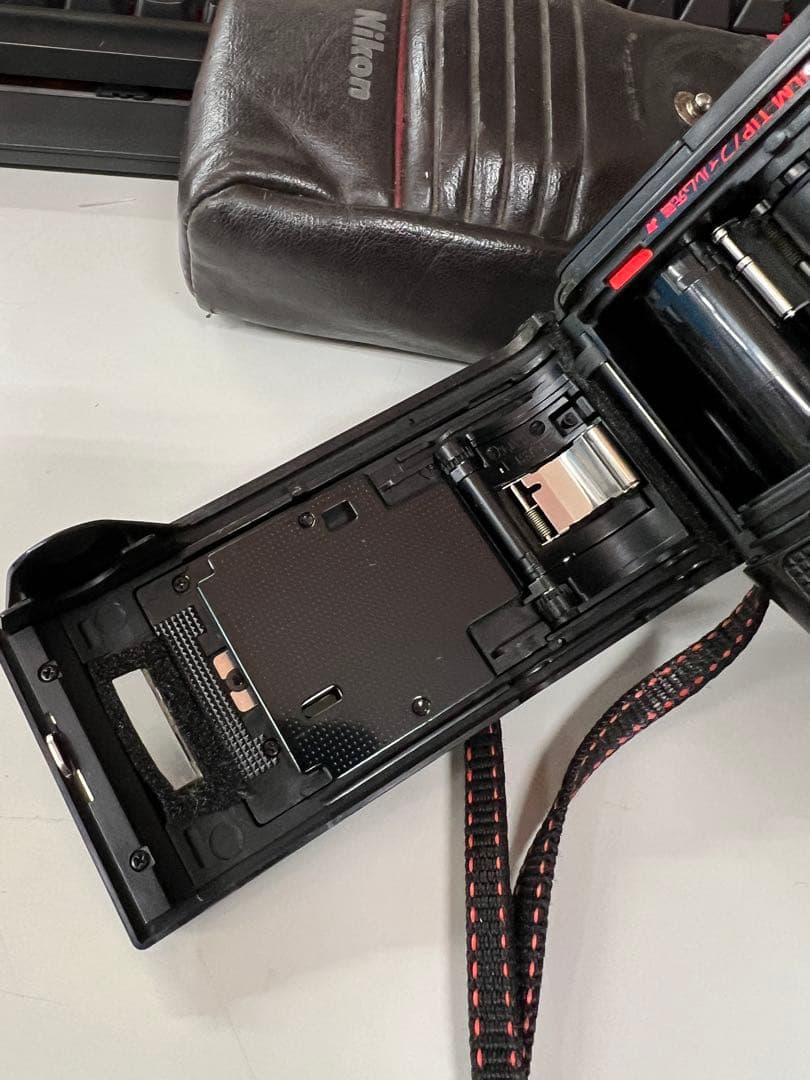 ま*う様 Nikon L35 AD2 コンパクトフィルムカメラ