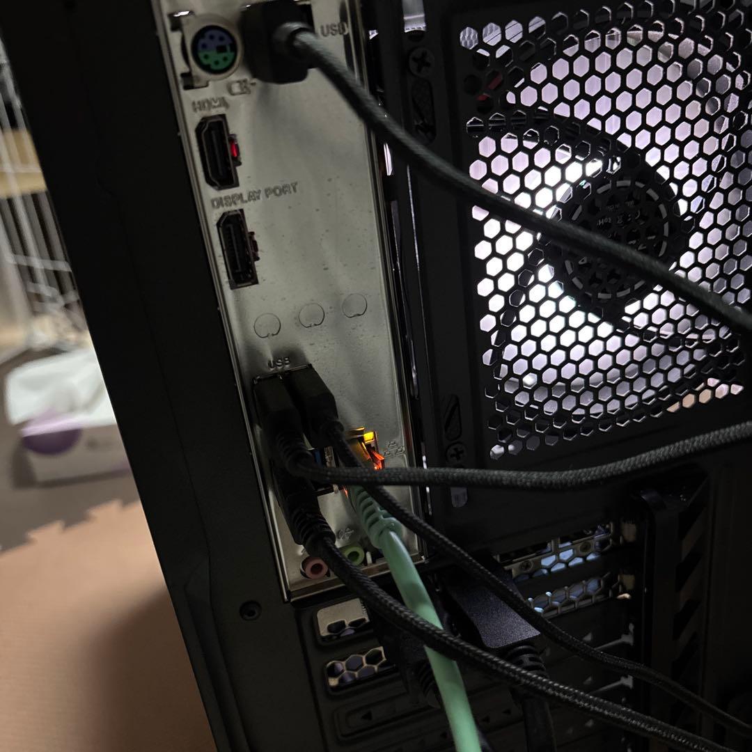 ゲーミング自作pcです