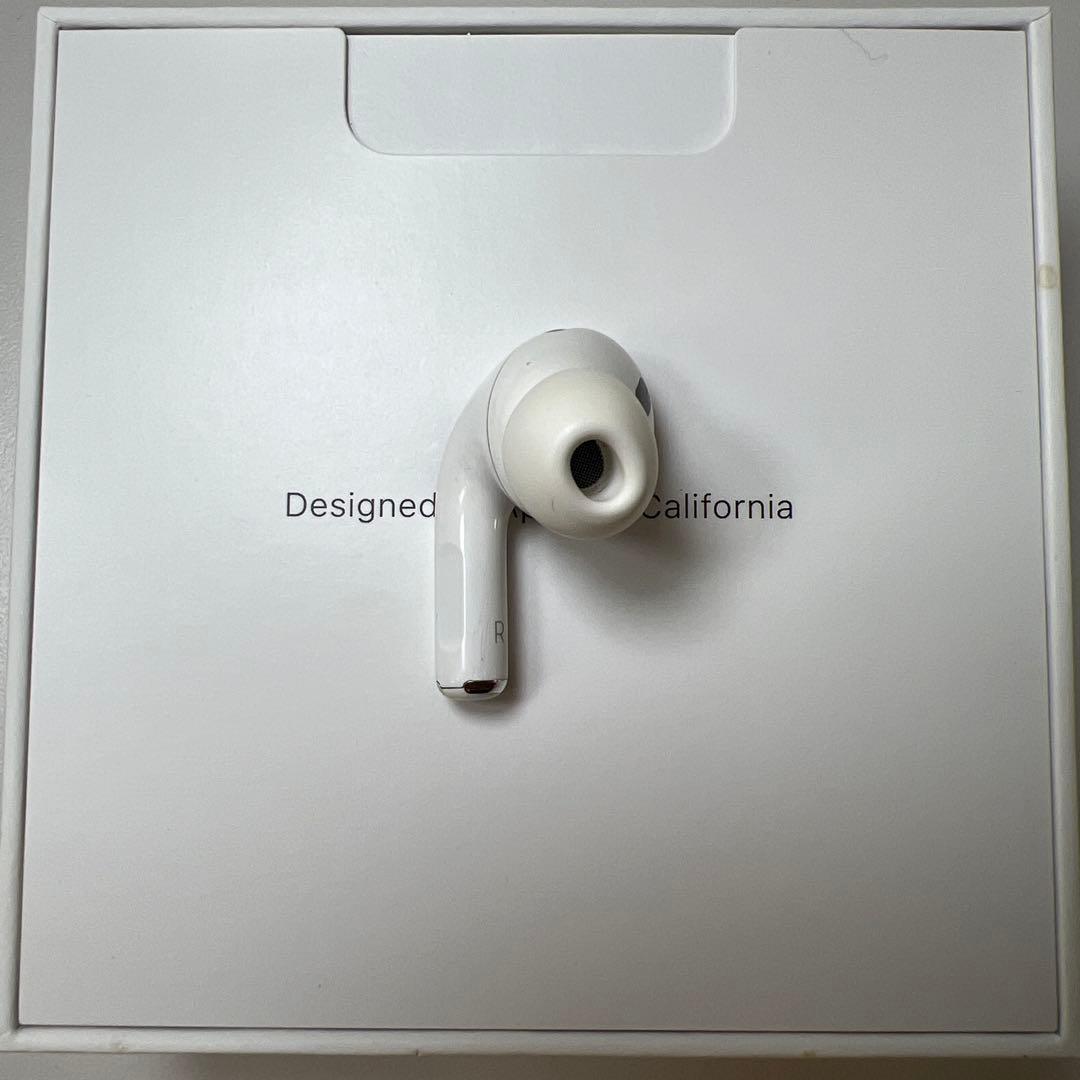 AirPods Pro 第2世代 usb-c 右耳 A3047 [40]