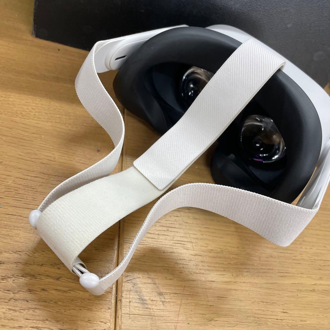 動作品  Quest2 256GB VRゴーグル