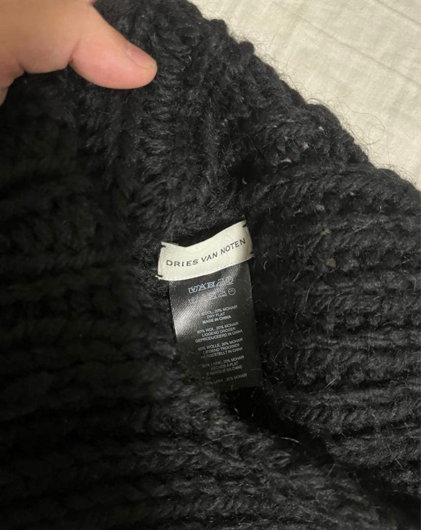 DRIES VAN NOTEN ブラックセルフタイビーニー