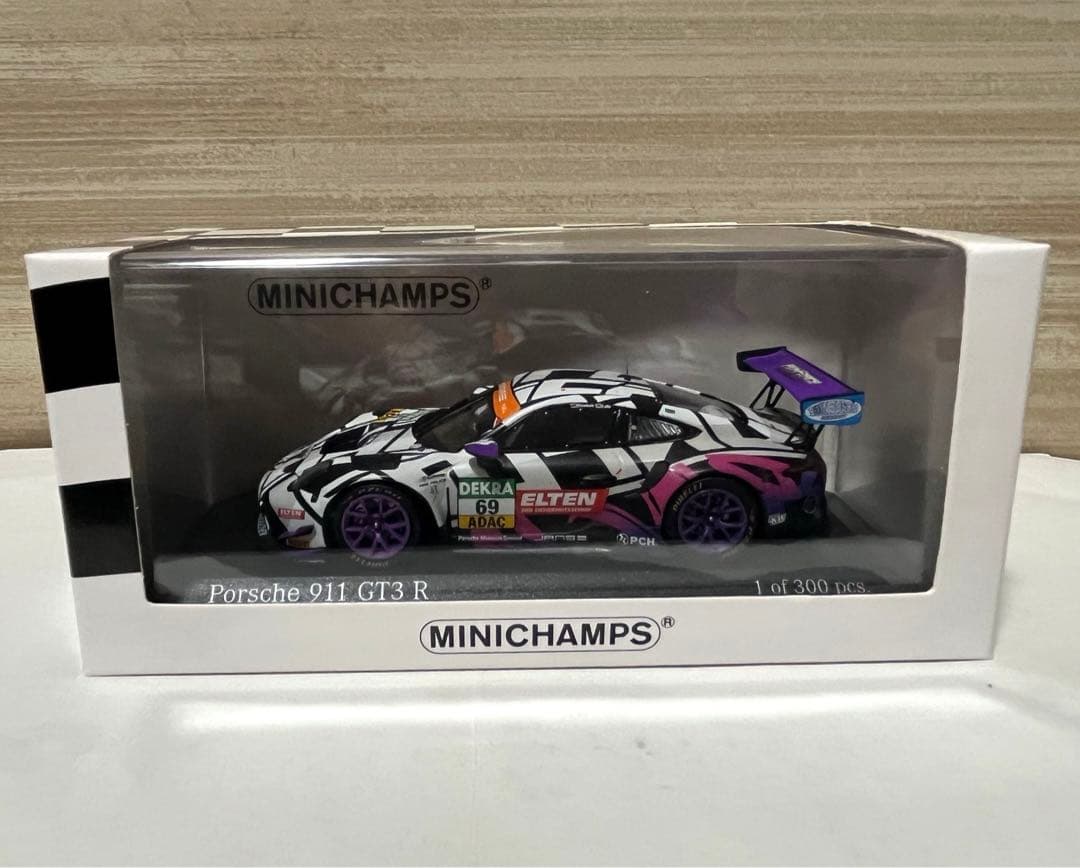 PMA 1/43 ポルシェ911 991-2 GT3-R IRON FORCE