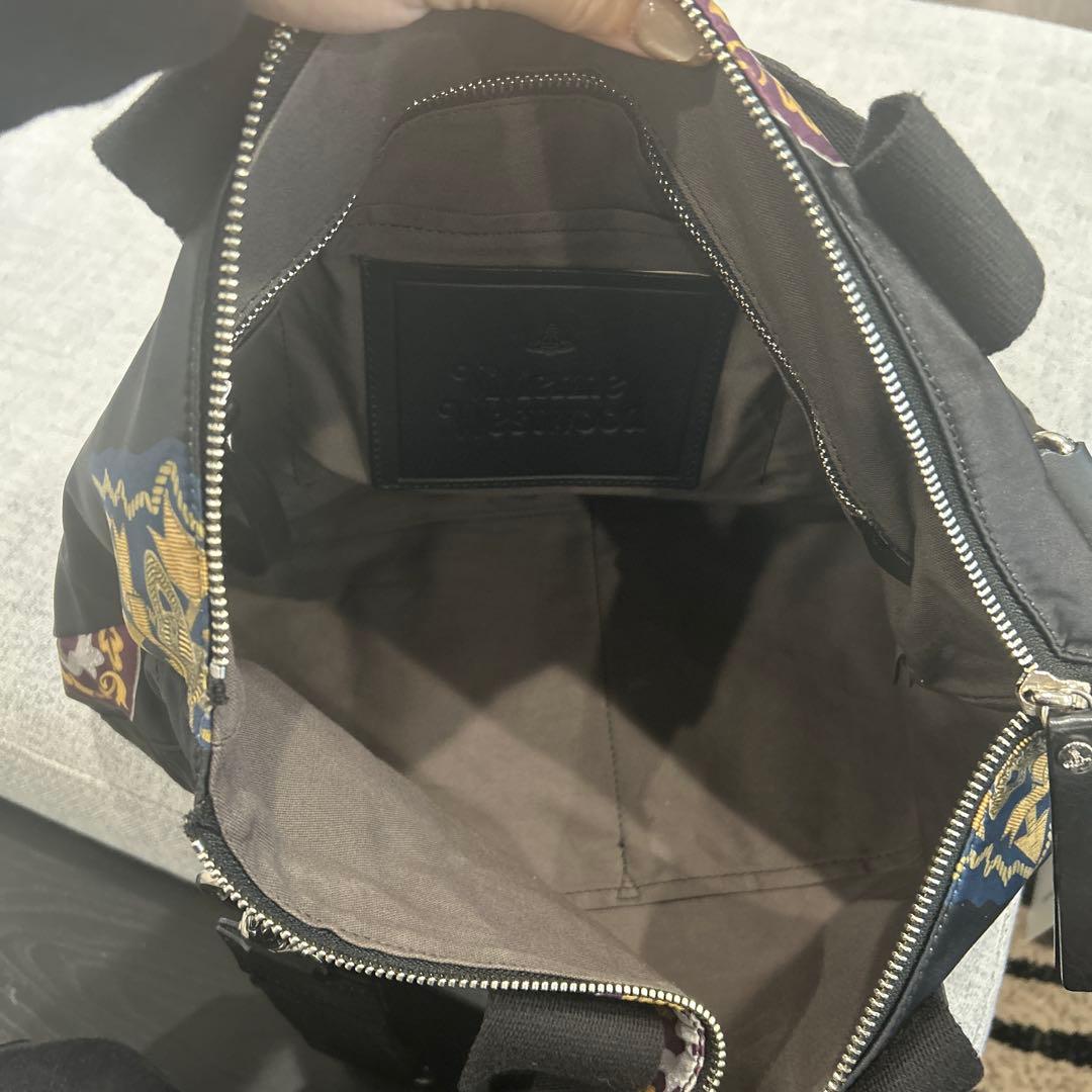 めーたん様　Vivienne Westwood ショルダーバッグ ブラック
