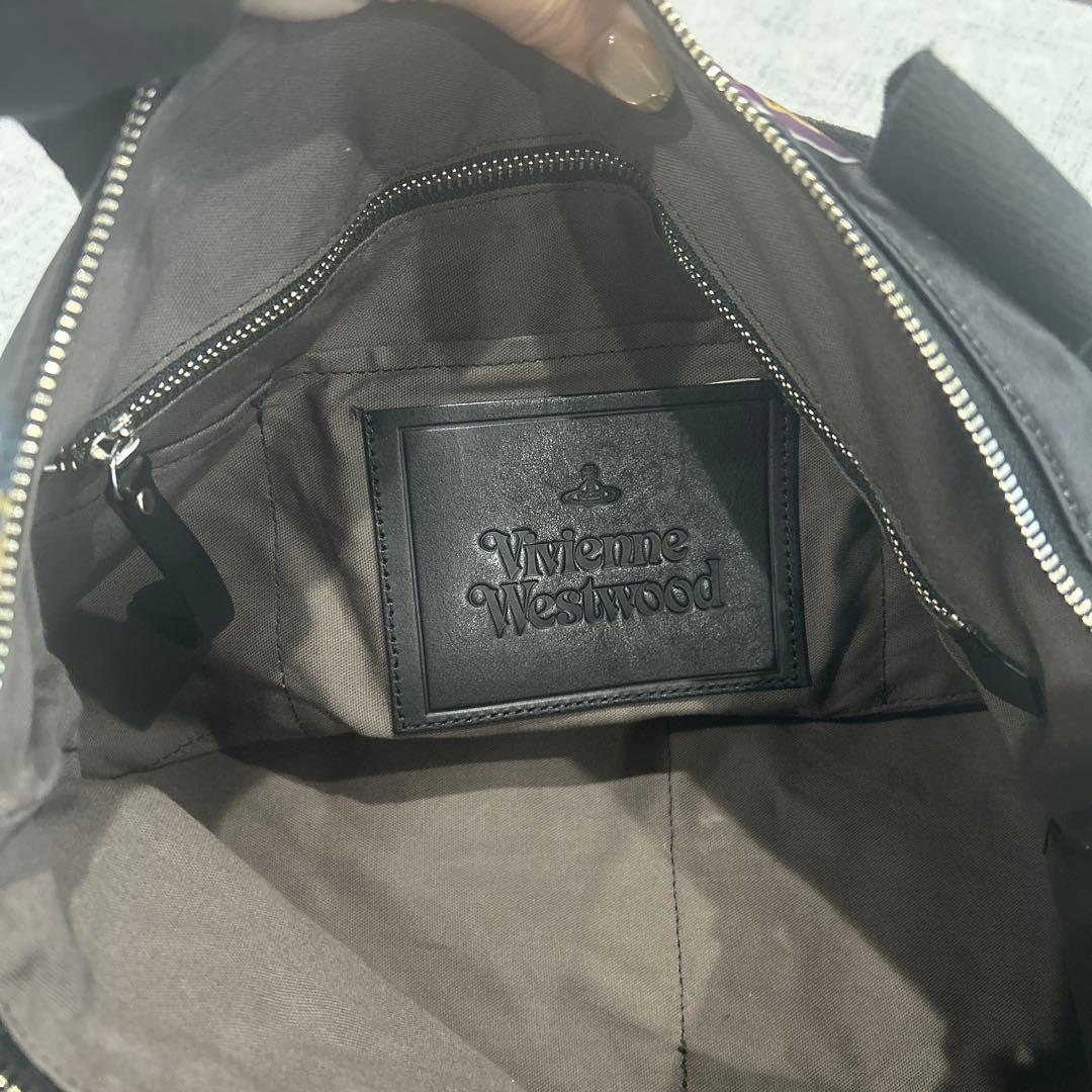 めーたん様　Vivienne Westwood ショルダーバッグ ブラック