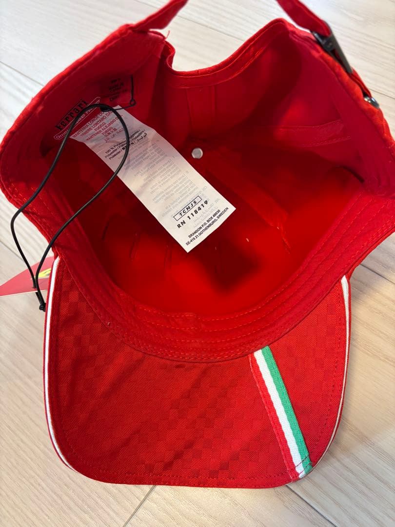 【新品未使用】フェラーリ F1 キャップ 2016年メキシコグランプリ（赤）