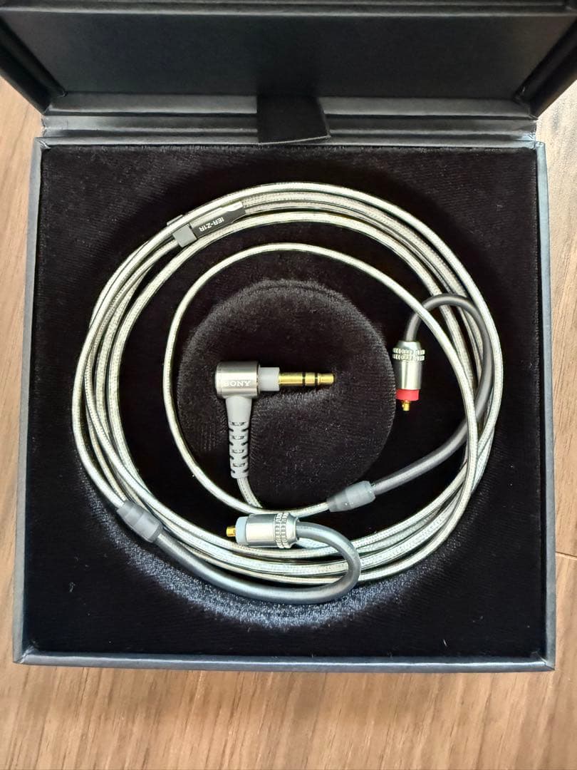 SONY IER-Z1R 有線イヤフォン、MUC-M12SB1ケーブルセット