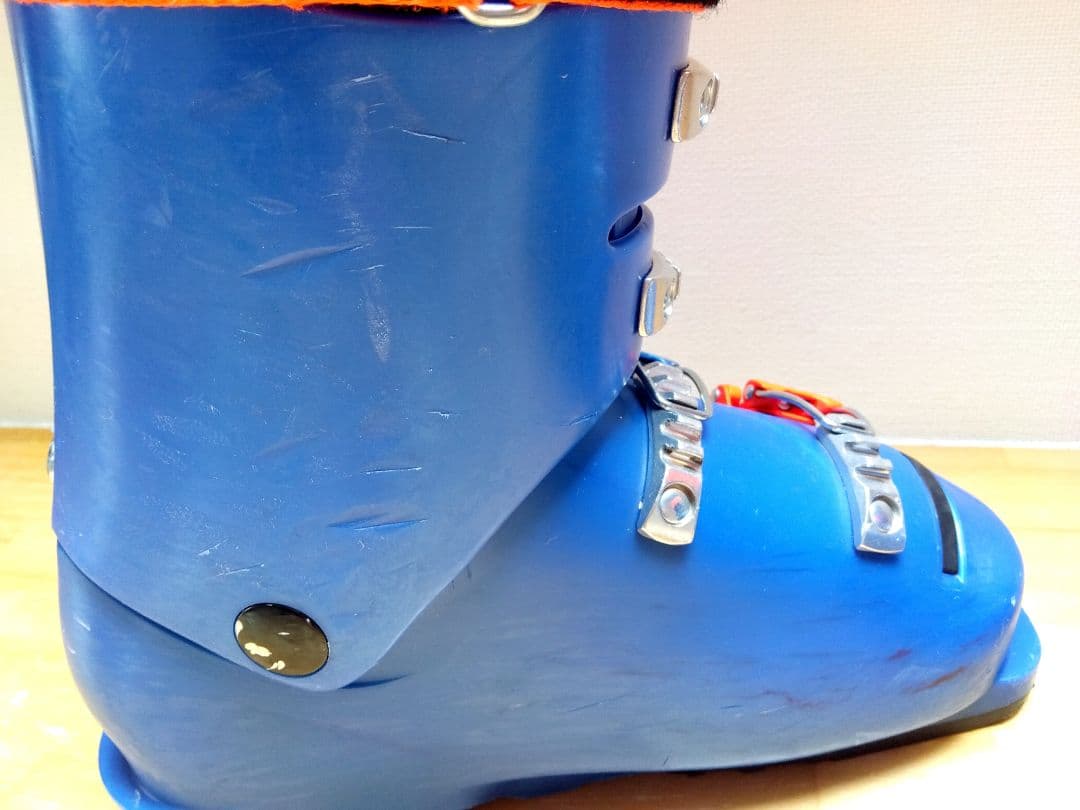 値下中LANGE RSJ65 2024-25 ラング　ブーツ スキー靴 22.5