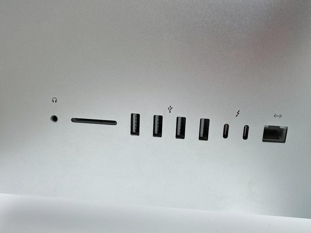 やや難あり Apple iMac 21.5 2019 32GB SSD 1TB