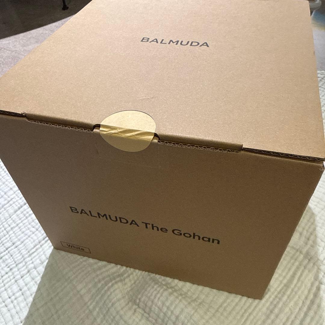 最新型K08A-WH バルミューダ炊飯器　新品・未開封