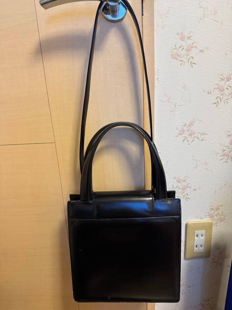 ブルガリ BVLGARI ブラック 本革 2wayハンドバッグ