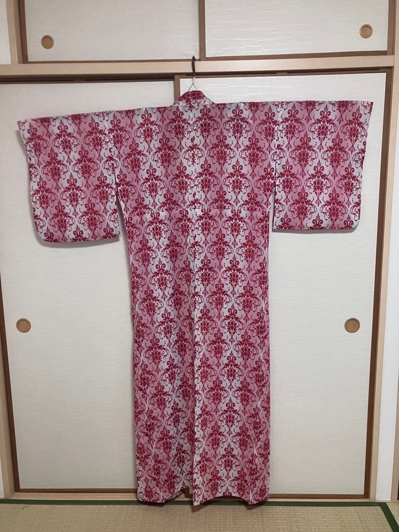 【7/30まで限定価格】ダマスク柄ピンク浴衣　キモノグラースオリジナル浴衣