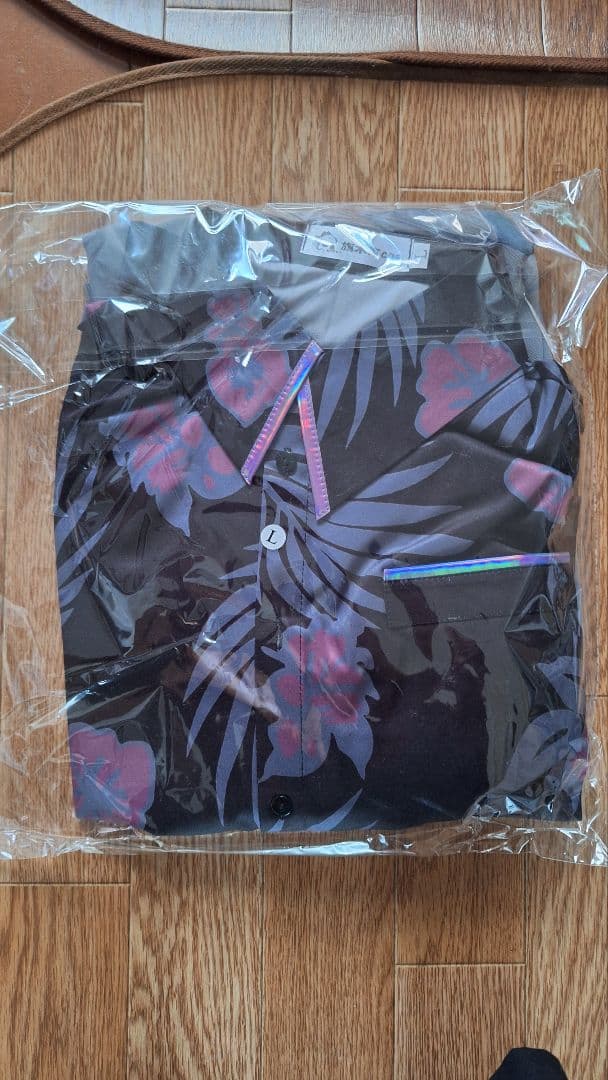 18TRIP エイトリ 蜂乃屋凪 コスプレ 衣装