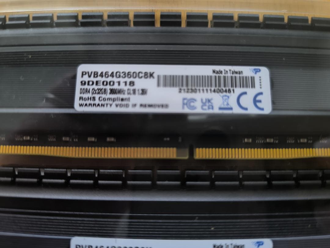 メモリー PATRIOT 32GBx2 =64GB DDR4-3600 PC4-28800