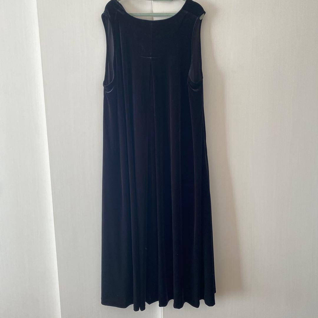 foufou ノースリーブベロアワンピース サイズ(M＋)タグ付き