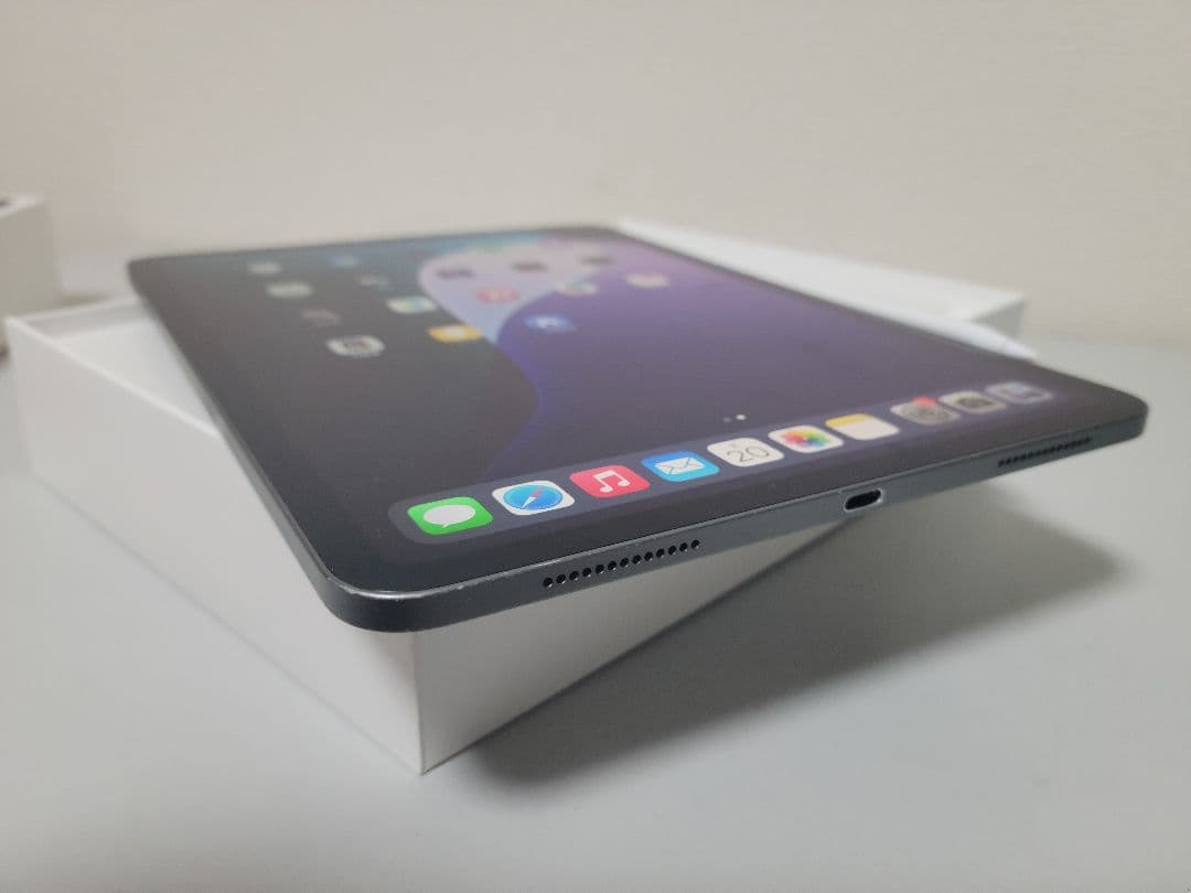 美品 Apple iPad pro 11インチ 256GB タッチペン付き