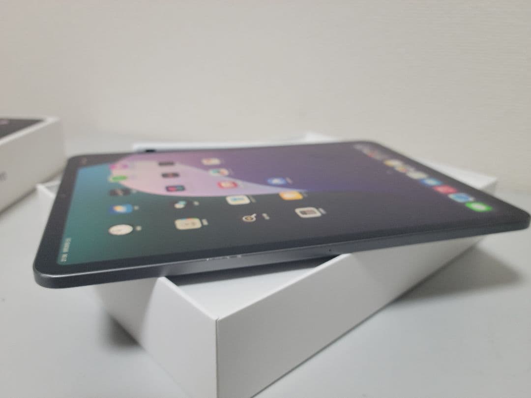 美品 Apple iPad pro 11インチ 256GB タッチペン付き