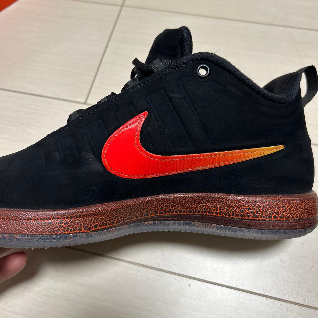 うってぃNikeナイキ book2EP ブック2　 26.5センチ