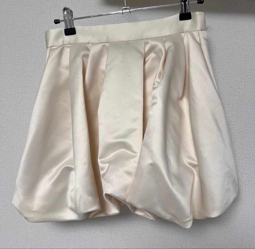 THE TOÉ アイボリー バルーンスカート Balloon Skirt