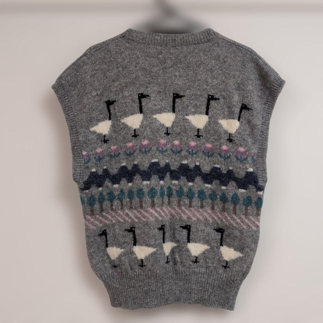 スーザンブリストル グレー ニットベスト　鳥柄