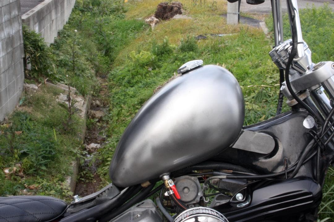 ★25　新品未使用 ビラーゴ250 ピーナッツタンクKIT　説明書付き