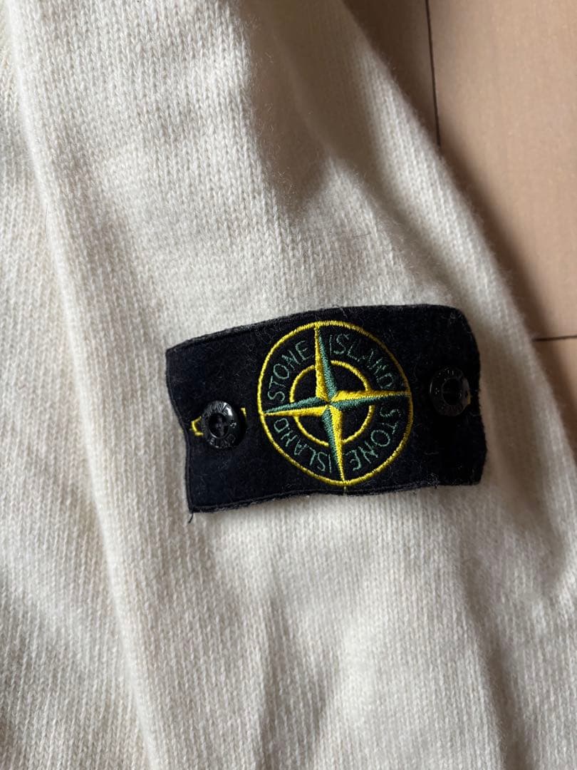 最終価格　早い者勝ち　ストーンアイランドニット　stone 