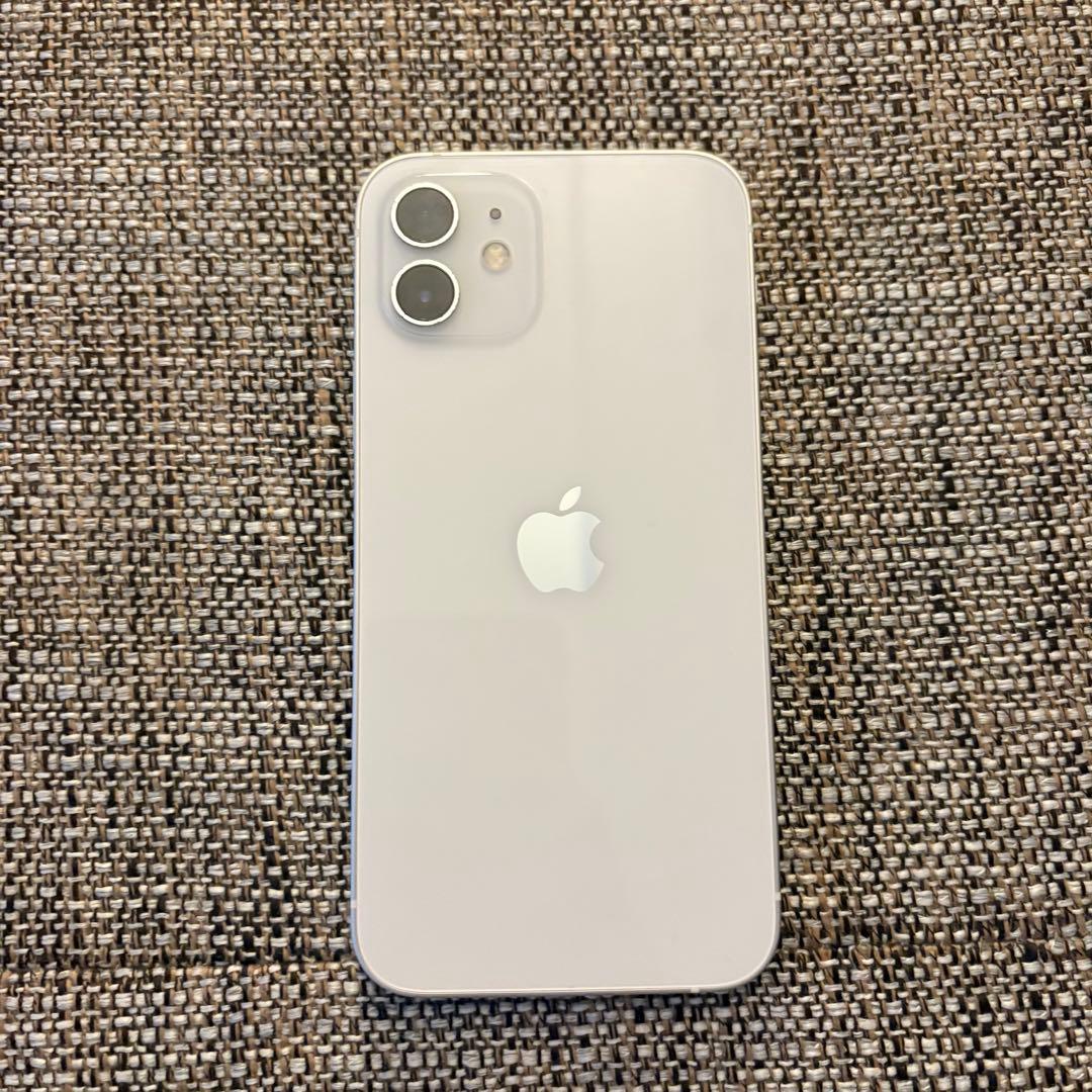 箱付き　Apple iPhone 12 ホワイト 本体