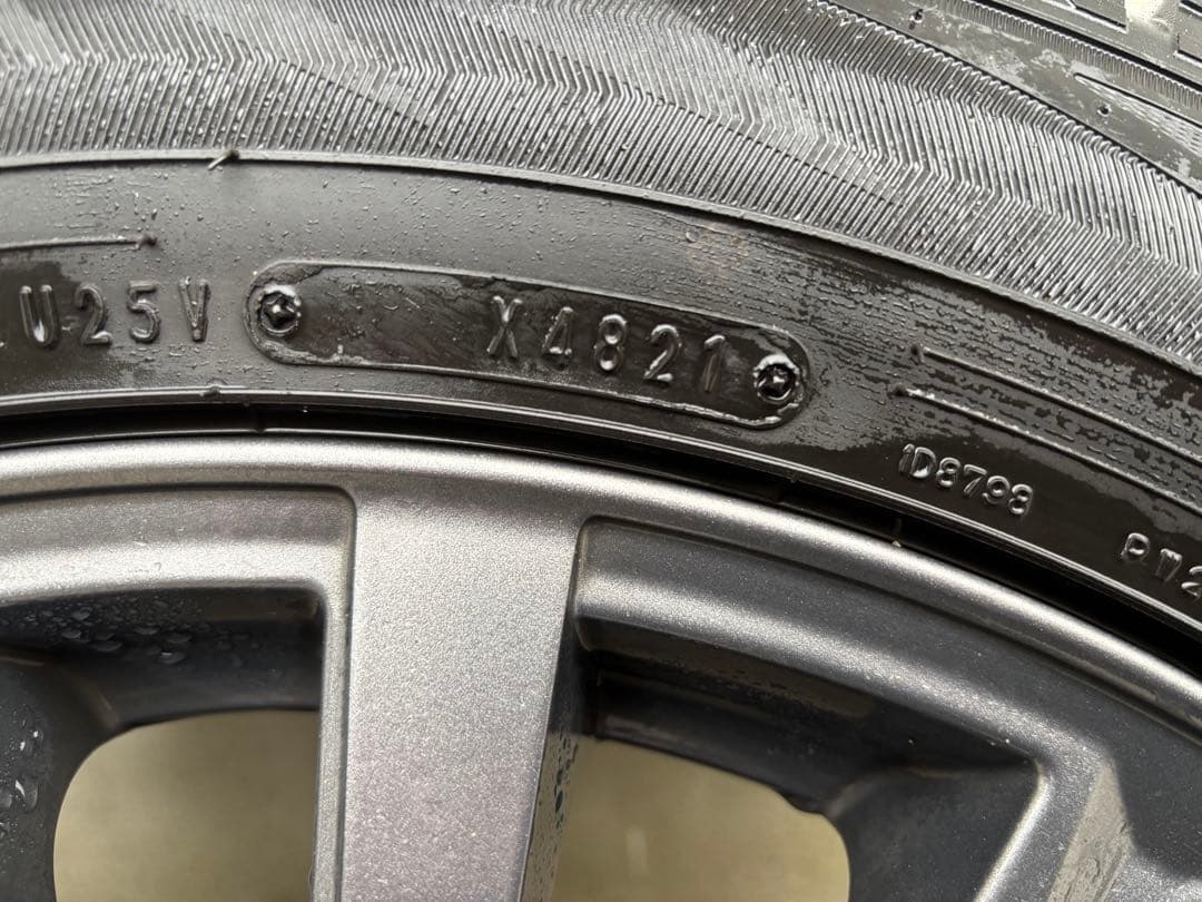 30アルファード 235/50R18 スタッドレスタイヤホイールセット