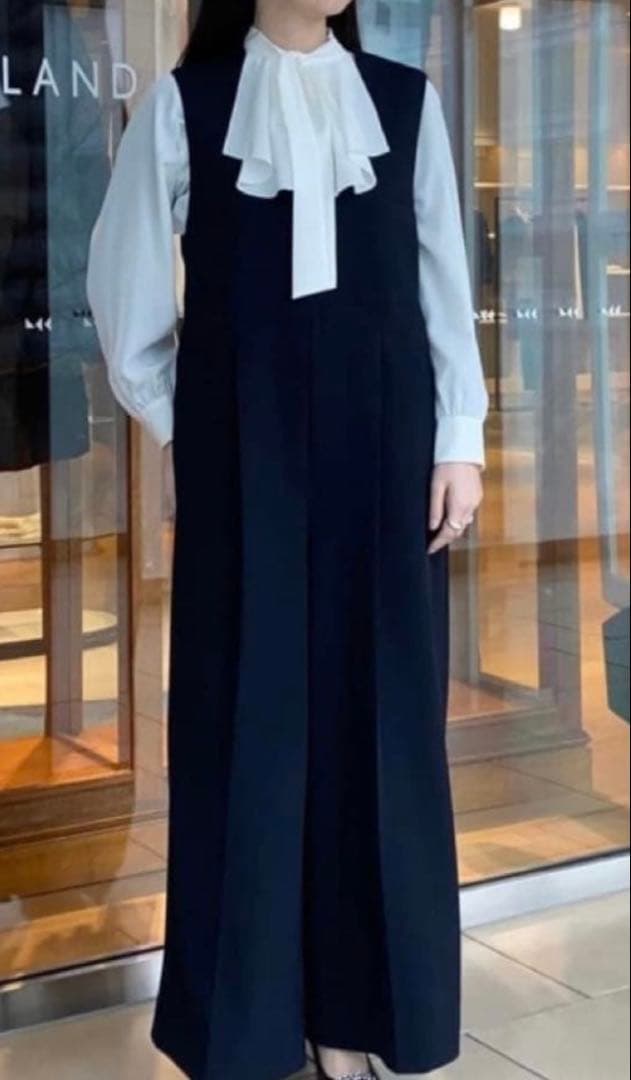 トゥモローランド ボールジィ クリアデシン フリルボウタイブラウス ホワイト