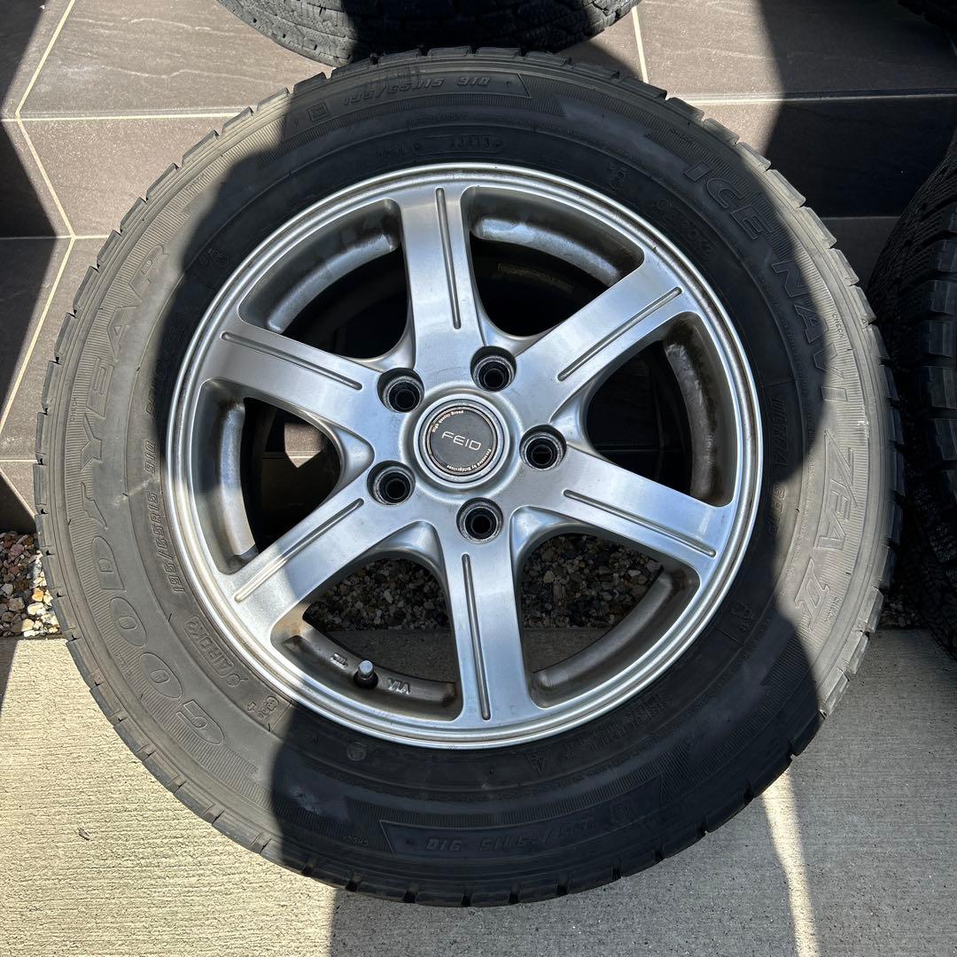 ブリヂストン スタッドレスタイヤ　ホイールセット 4本セット 15インチ