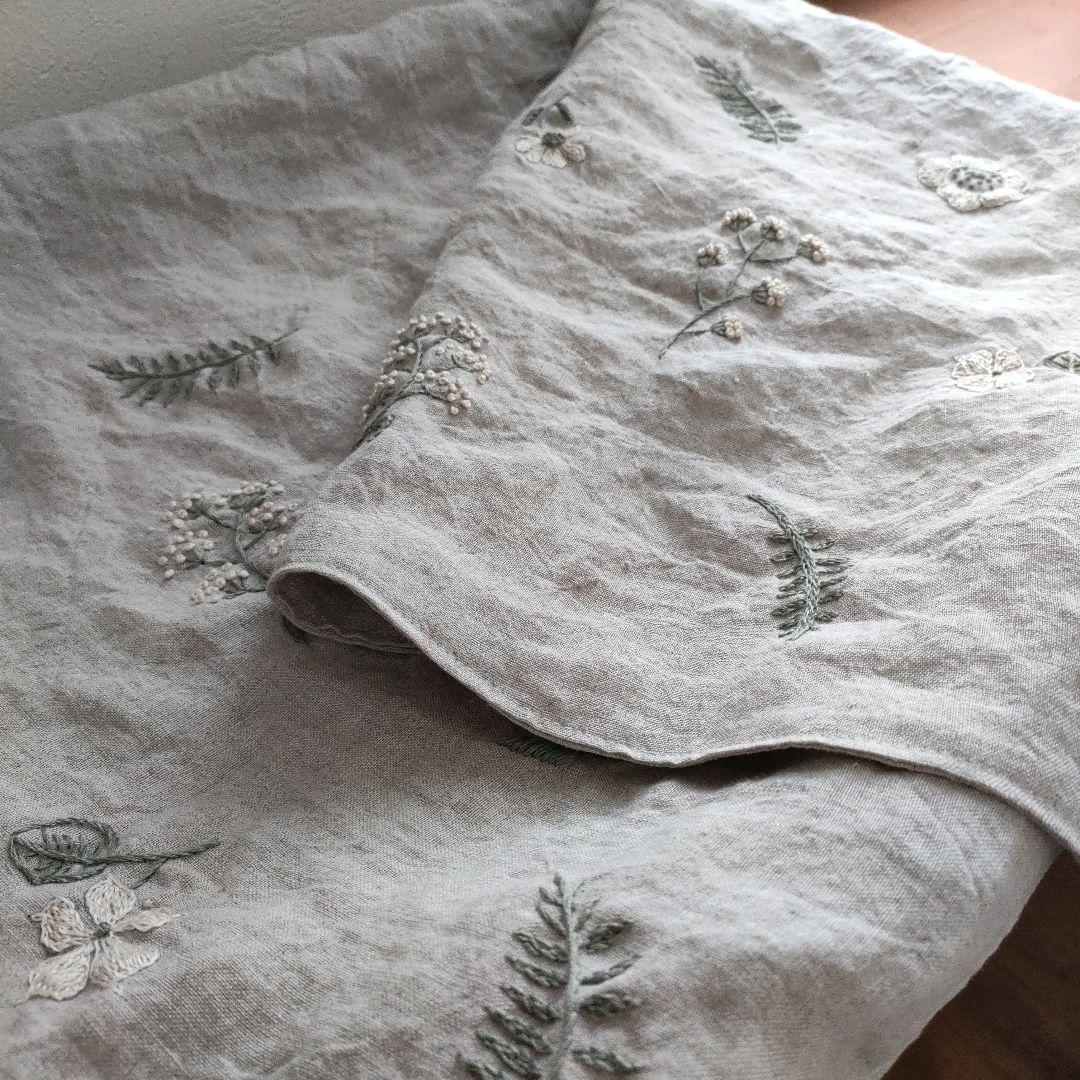 【リネン刺繍　さおまま様オーダー専用ページ】マルチクロス　ランチョンマット