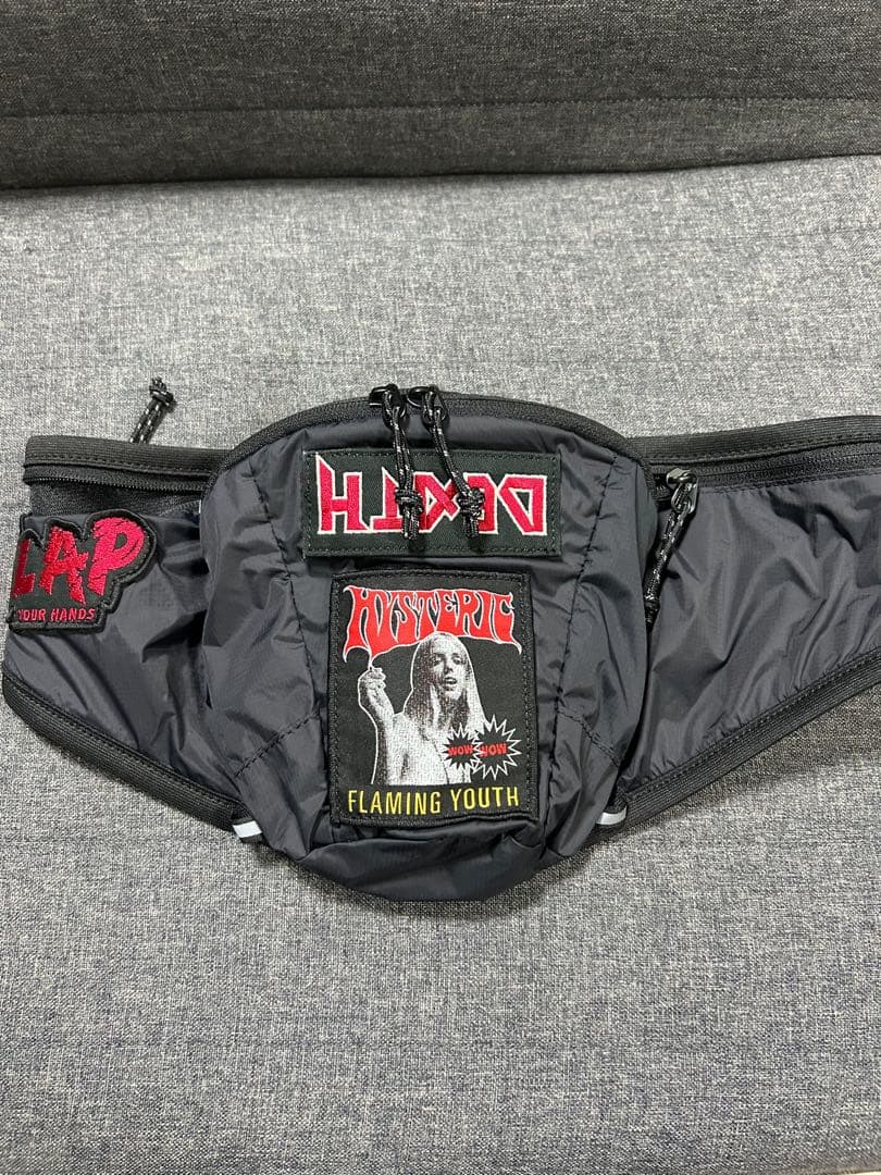 HYSTERIC GLAMOURワッペンカスタム ウエストバッグ／ブラック