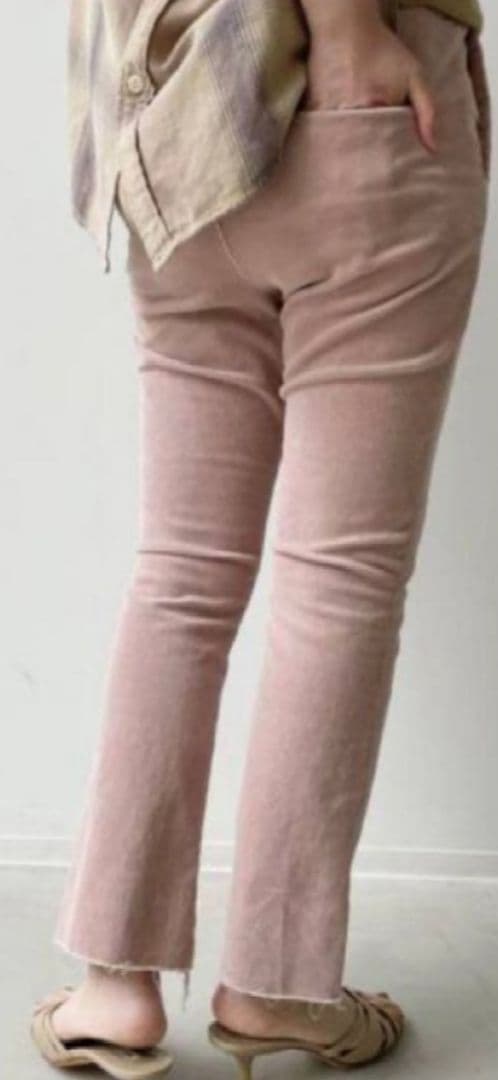 新品アパルトモン　レミリーフ　コーデュロイパンツ　サイズ40