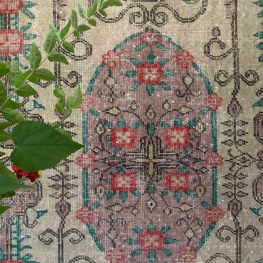 トルコヴィンテージラグ　205×122 モーヴピンク　フラワー　トルコラグ