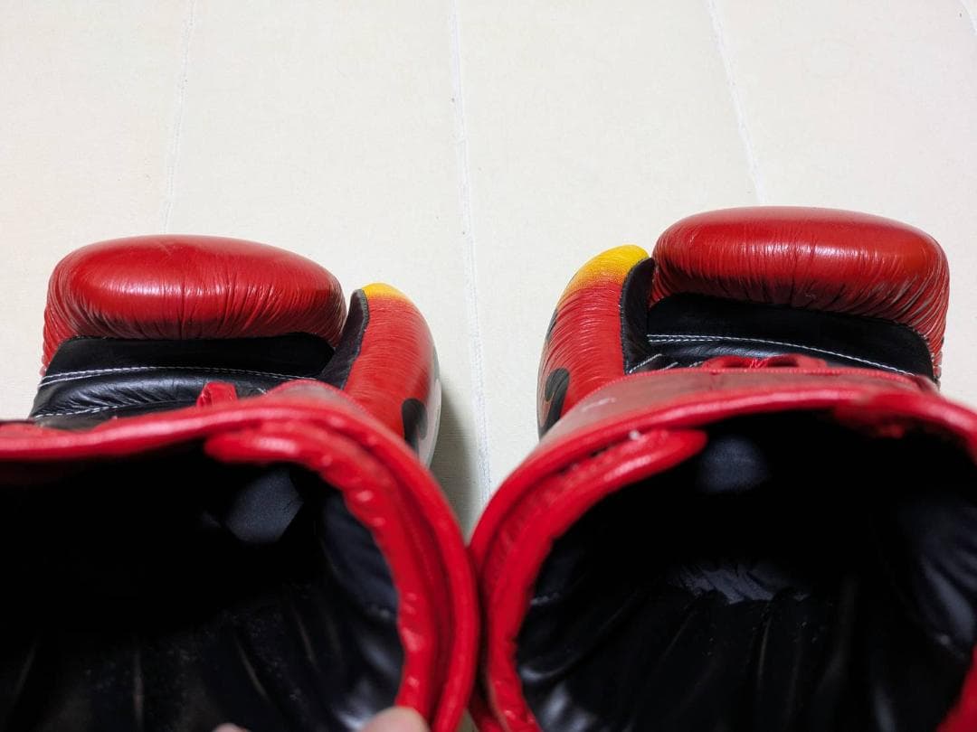 【女子数回のみ使用】WINDY グローブ 16oz