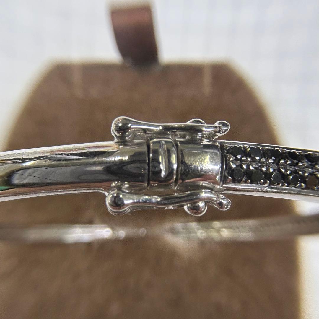 18金　ホワイトゴールド　ブラックダイヤバングル　ユニセックス