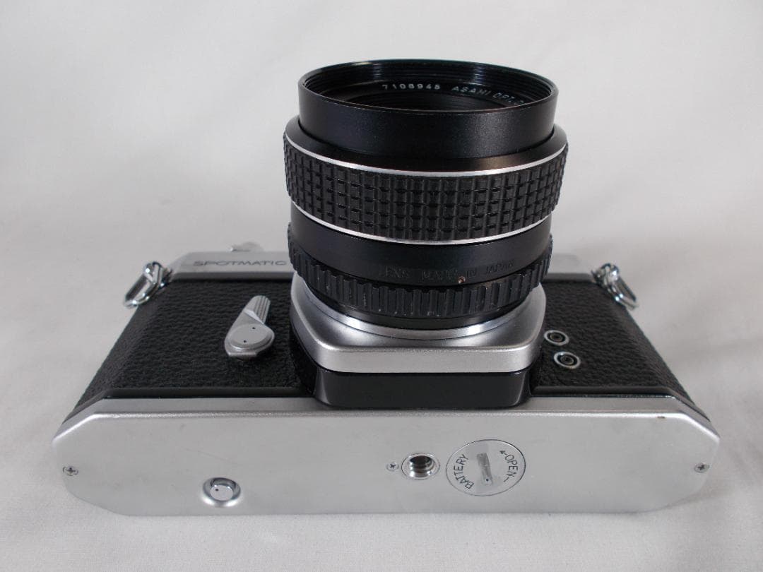 フィルムカメラ 整備済 完動品　Pentax SPF + f/1.8　L219