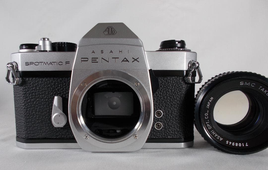 フィルムカメラ 整備済 完動品　Pentax SPF + f/1.8　L219